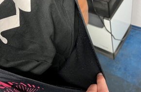 Polizei Düsseldorf: POL-D: Garath - Mit Badeanzug auf Diebestour - Polizei greift jugendlichen Tatverdächtigen auf