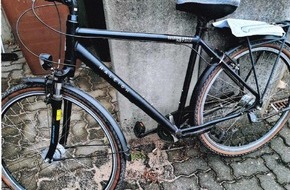 Kreispolizeibeh&ouml;rde Kleve: POL-KLE: Goch - Fahrrad sichergestellt / Wem geh&ouml;rt dieses Citybike?