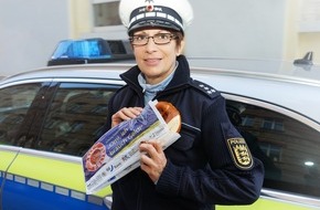 Polizeipräsidium Karlsruhe: POL-KA: (KA) Karlsruhe - Bäckertütenaktion: "Achtung Telefonbetrüger!" - "Die Polizei holt NIE ihr Geld ab!"