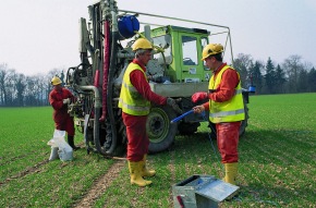 Machbarkeit von sicheren Tiefenlagern für hochaktive Abfälle in der Schweiz bestätigt