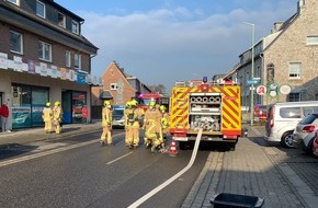 Feuerwehr Stolberg: FW-Stolberg: Verpuffung in einem Ethanol-Ofen