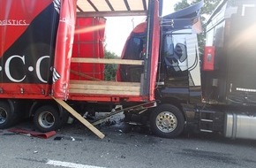 Verkehrsdirektion Mainz: POL-VDMZ: Schwerer LKW -Unfall auf der A 61