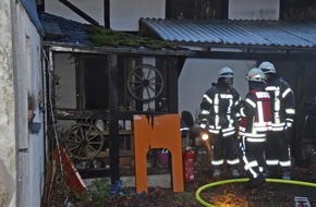 Feuerwehr Attendorn: FW-OE: Kellerbrand in Attendorn-Jäckelchen