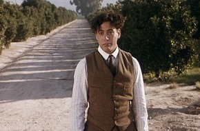 TELE 5: Robert Downey Jr.: "Richard Attenborough hat mir geholfen wie kein Zweiter"//  Anlässlich des Todes von Sir Richard Attenborough zeigt TELE 5 "Chaplin" mit Robert Downey Jr. in der Hauptrolle (FOTO)