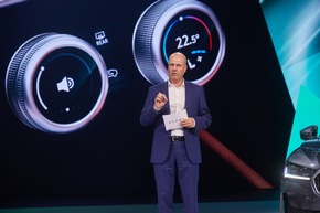 Weltpremiere des neuen Škoda Superb: Bilder auf dem Škoda Storyboard