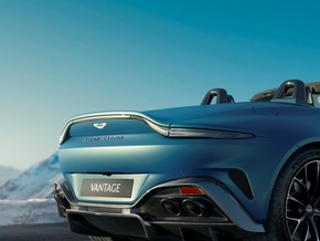 DER NEUE VANTAGE ROADSTER: ENTWICKELT FÜR ECHTE FAHRER, KONZIPIERT FÜR NERVENKITZEL UNTER FREIEM HIMMEL