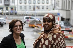 Stiftung für Freiheit und Menschenrechte: Erstmals Menschenrechtspreis für Schweizerin und Somalierin - Stiftung für Freiheit und Menschenrechte geht neue Wege bei der Finanzierung (BILD)