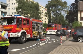 Feuerwehr Erkrath: FW-Erkrath: Glimpflicher Ausgang bei Küchenbrand - Mieter hat genau richtig reagiert