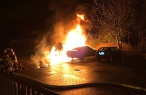 Polizeiinspektion Celle: POL-CE: Celle - Zwei parkende PKW brennen lichterloh