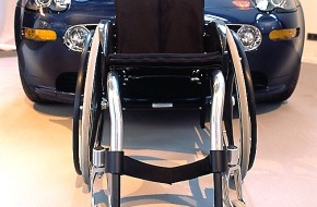 Ottobock SE & Co. KGaA: Rollstuhl misst sich mit Roadster