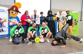 Stiftung Kinderf&ouml;rderung von Playmobil: Gorilla Freestyle Awards 2026: F&uuml;nf Schulen ausgezeichnet / Stiftung Kinderf&ouml;rderung von Playmobil stiftet mobile Freestyle-Playgrounds im Gesamtwert von 210.000 Euro