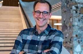 FHNW - Fachhochschule Nordwestschweiz: FHNW; Hochschule für Architektur, Bau und Geomatik FHNW: Institut Digitales Bauen FHNW besetzt Professorenstelle mit Oliver Schneider