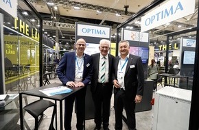OPTIMA packaging group GmbH: Kretschmann und Hoffmeister-Kraut besuchen OPTIMA auf der Hannover Messe