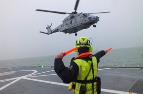 Bundespolizeiinspektion See Cuxhaven: BPOL-CUX: Gemeinsames Training der Bundespolizei See und der Marineflieger auf der Nordsee - NH90 landet erstmals auf Bundespolizeischiff!