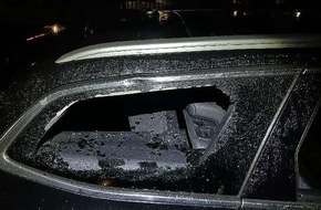 Polizeiinspektion Stade: POL-STD: Peugeot in Stade aufgebrochen, Tageswohnungseinbrecher schlagen in Stade zweimal zu