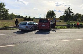 Polizeidirektion Worms: POL-PDWO: Worms - Vollsperrung auf der L425 wegen Unfall mit zwei Verletzten