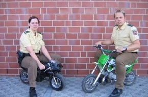 Polizeiinspektion Nienburg / Schaumburg: POL-NI: Pocketbikes - Klein, schnell und vor allem gefaehrlich - Bild im Download -