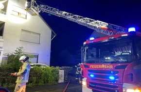 Freiwillige Feuerwehr Bad Salzuflen: FF Bad Salzuflen: Heimrauchmelder rettet Salzufler mutmaßlich das Leben / In der Ahornstraße brennt in der Nacht zum Montag Essen auf Herd