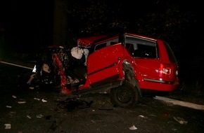 Polizeiinspektion Nienburg / Schaumburg: POL-NI: Toedlicher Verkehrsunfall auf der B6 / Diebstaehle aus PKW