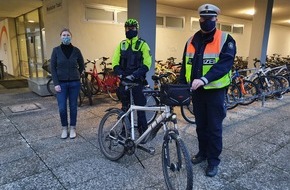 Polizei Gütersloh: POL-GT: Beleuchtungskontrollen am Kreisgymnasium in Halle