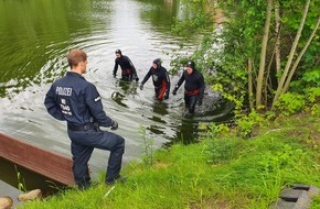 Polizeiinspektion Stade: POL-STD: 78-jährige Seniorin aus Apensen immer noch vermisst - Polizei sucht weiteren Zeugen