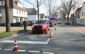 Polizeiinspektion Oldenburg-Stadt / Ammerland: POL-OL: +++ Unfall mit 3 PKW und vier Leichtverletzten Insassen +++
