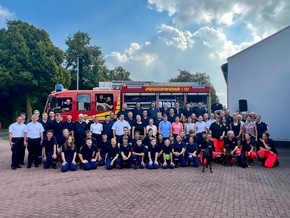 FW Hünxe: Brandschutztag der Feuerwehr in Hünxe lockte zahlreiche Besucher an