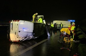 Feuerwehr Gladbeck: FW-GLA: Verkehrsunfall mit Kleintransporter