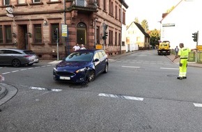 Polizeipräsidium Westpfalz: POL-PPWP: Kollision auf Ampel-Kreuzung