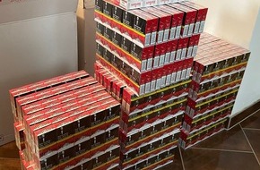 Hauptzollamt Erfurt: HZA-EF: 18.200 unversteuerte Zigaretten in Apoldaer Wohnung gefunden / Zoll vollstreckt offene Forderungen der Familienkasse und findet Schmuggelzigaretten