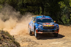 Akropolis-Rallye Griechenland: Gus Greensmith fährt Škoda Fabia RS Rally2 auf Platz zwei in der WRC2