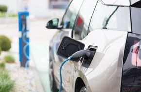 Touring Club Schweiz/Suisse/Svizzero - TCS: Neues Leben für alte Batterien