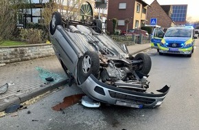 Kreispolizeibeh&ouml;rde Soest: POL-SO: Riskante Flucht vor Kontrolle endet in Unfall