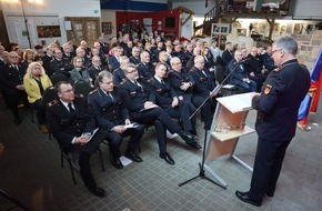 Deutscher Feuerwehrverband e. V. (DFV): Ausgezeichnetes Engagement für Feuerwehren und Verbände / DFV-Präsident verleiht 30 Ehrungen als Anerkennung des Einsatzes