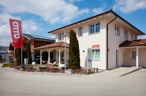 OTTO (GmbH & Co KG): OTTO x Haas - OTTO stattet erstmalig Musterhaus von Haas Fertigbau aus