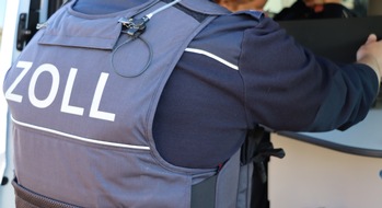 Hauptzollamt Bielefeld: HZA-BI: Wach- und Sicherheitsgewerbe im Visier - Hinweis sorgt für Treffer/Bundesweite Schwerpunktprüfung gegen Schwarzarbeit - Bielefelder Zoll deckt zudem illegale Beschäftigung in Pizzeria auf