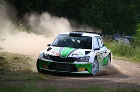 Skoda Auto Deutschland GmbH: Großes Finale in der Deutschen Rallye-Meisterschaft: SKODA AUTO Deutschland Pilot Fabian Kreim will dritten Titel (FOTO)