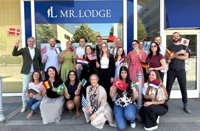 Mr. Lodge GmbH: Mr. Lodge GmbH: Website in 24 Sprachen verfügbar / Einzigartiger Service für internationale Kunden: persönliche Ansprache durch moderne KI-Technologie