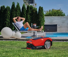 Taking the strain out of cutting the grass – spring makeover for Einhell’s robot lawn mowers