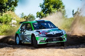 Skoda Auto Deutschland GmbH: Rallye Polen: Andreas Mikkelsen erobert im ŠKODA FABIA Rally2 evo den zweiten Platz