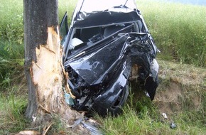 Polizeiinspektion Hildesheim: POL-HI: Tödlicher Verkehrsunfall auf der B 444