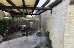 Freiwillige Feuerwehr Bedburg-Hau: FW-KLE: Müll unter Carport in Brand geraten
