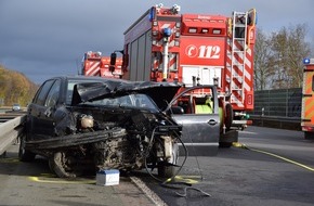 Feuerwehr Iserlohn: FW-MK: Verkehrsunfall auf der Autobahn