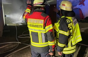 Kreisfeuerwehrverband Bodenseekreis e. V.: KFV Bodenseekreis: Brand im Döner-Imbiß - Feuerwehr verhindert Übergreifen auf Wohnhaus