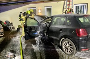 Freiwillige Feuerwehr Alpen: FW Alpen: Pkw-Brand
