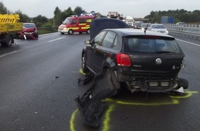 Feuerwehr Dortmund: FW-DO: Unfall führt zu langem Stau auf der BAB2 im Berufsverkehr