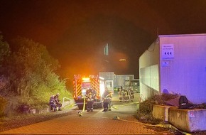Feuerwehr Wetter (Ruhr): FW-EN: Wetter: Maschinenbrand in Industriebetrieb