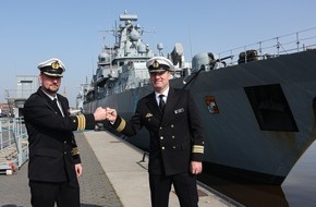 Presse- und Informationszentrum Marine: Fregatte "Bayern" bekommt einen neuen Kommandanten