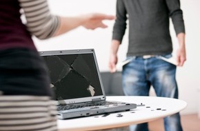 AXA Konzern AG: Haftpflicht mit Weitblick / Forderungsausfall: Sicherheit, wenn der Schadenverursacher nicht zahlen kann (mit Bild)