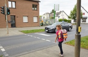 Deutsche Verkehrswacht e.V.: Verkehrswacht empfiehlt intensives Schulwegtraining mit Eltern